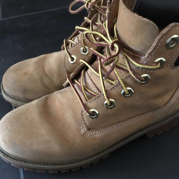 Sold Timberland Premium 6" Size 5.5 - Picture 4 of 6